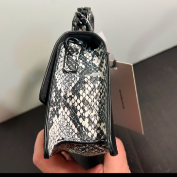 Nicole Miller Snakeskin Mini Crossbody/Handbag/Purse Black/White - Picture 7 of 16